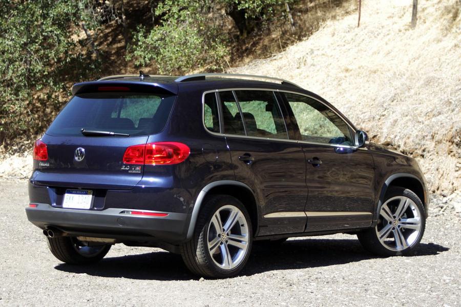  Volkswagen Tiguan R-Line 2014 года  (фото 3 из 28)